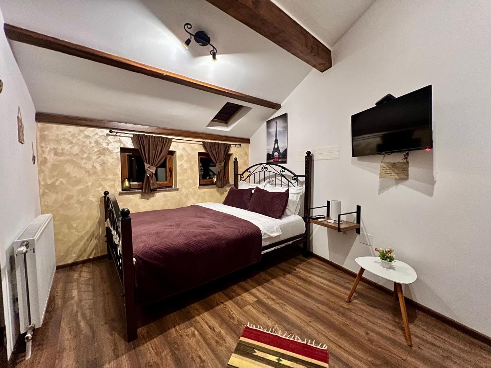Hotel Fjorr Прізрен Екстер'єр фото