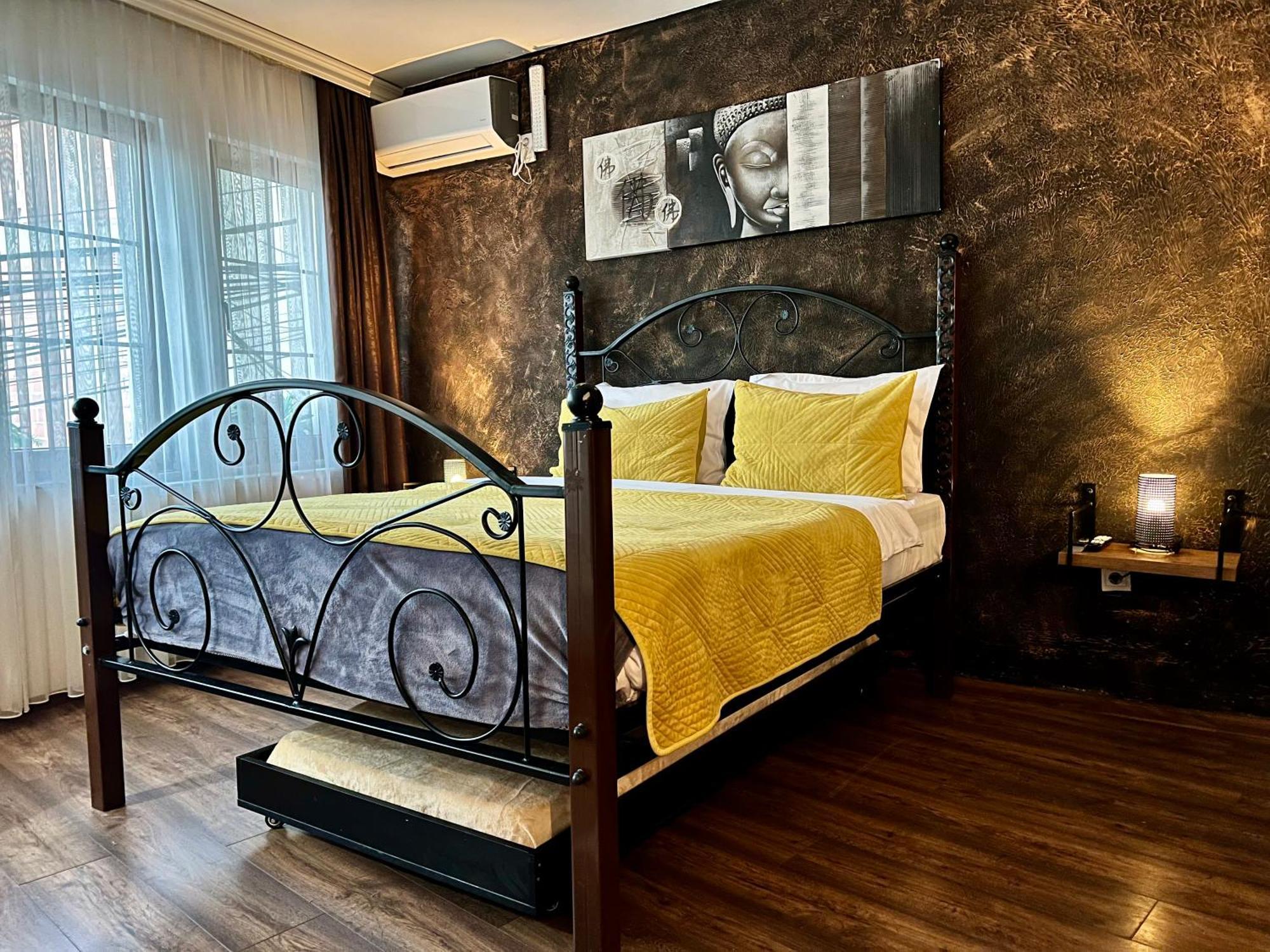 Hotel Fjorr Прізрен Екстер'єр фото